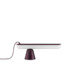 Normann Copenhagen Acrobat bordslampa, aubergine