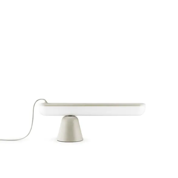 Normann Copenhagen Acrobat bordslampa, sand