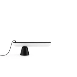 Normann Copenhagen Acrobat bordslampa, svart
