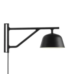 Muuto Ambit vägglampa, svart 16,7
