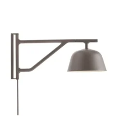 Muuto Ambit vägglampa, taupe 16,7