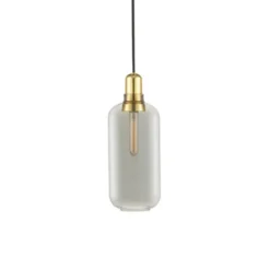 Normann Copenhagen Amp pendel large, rökgrå/mässing