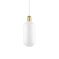 Normann Copenhagen Amp pendel large, vit/mässing