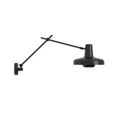 Grupa Arigato vägglampa, svart 70cm