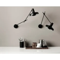 Grupa Arigato vägglampa, vit 70cm