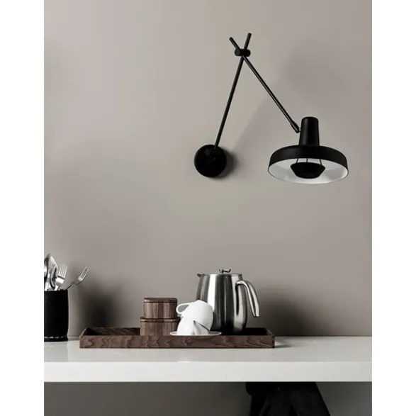 Grupa Arigato vägglampa, vit 70cm