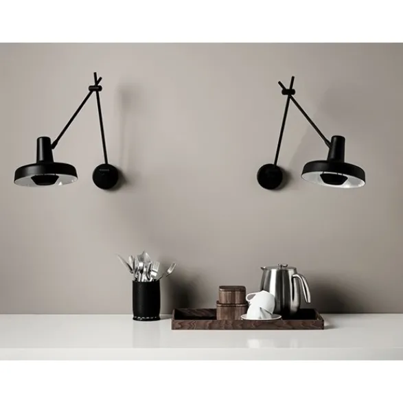 Grupa Arigato vägglampa, vit 70cm