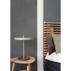 Umage Asteria Table Nuance Mist Ø31 x 41,5 cm