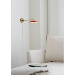 Umage Asteria vägglampa lång, Nuance Orange