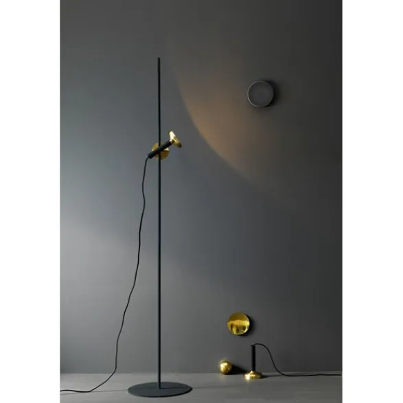 Pholc Blend 150 golvlampa Jet black, brass