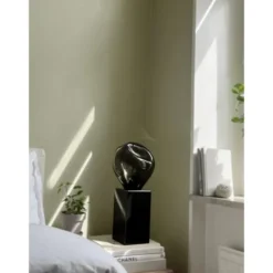 Nöjdh Design Bordlampa Glöd Svart Granit och munblåst glas