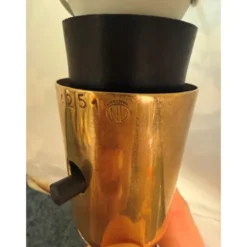 Vintage by Bright 1-2-3 Brass Lampfot – Skulpterad Bas