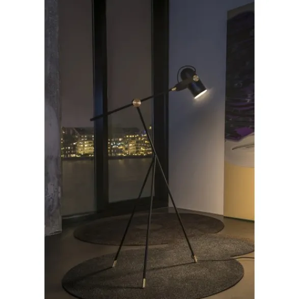 Le Klint Carronade golvlampa, mattsvart 133cm