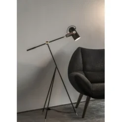 Le Klint Carronade golvlampa, mattsvart 133cm