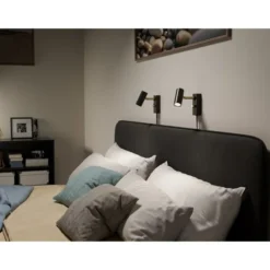 Belid Cato vägglampa flat svart/mässing single