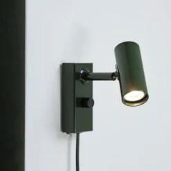 Belid Cato vägglampa forest green/svart single