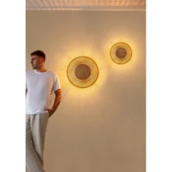Umage Clava Up vägglampa, ljus ek Ø35