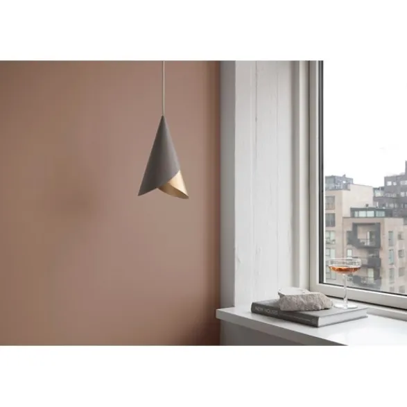 Umage Cornet taklampa, Umber & Brass