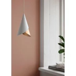 Umage Cornet taklampa, vit/mässing