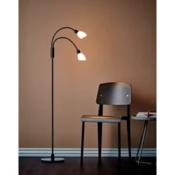 Herstal Cut golvlampa (2) svart G9