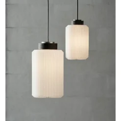 Le Klint Cylinder 182 pendel small, vit/svart