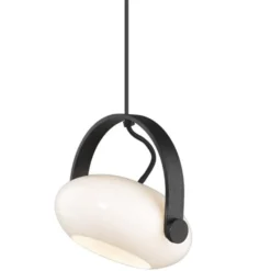Halo Design D.C pendel, opal/svart 18cm