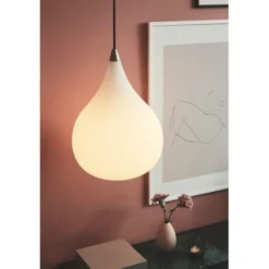 Halo Design DROPS Pendel opalglas/alu Ø38