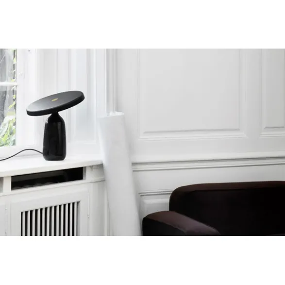 Normann Copenhagen Eddy LED bordslampa, svart 33,6cm