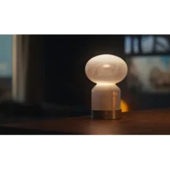 Örsjö Belysning Essence glas Misty portable bordslampa, mässing/glas