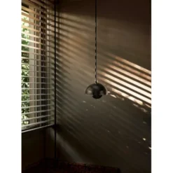 &tradition Flowerpot Pendant VP10, Chrome-plated 16cm