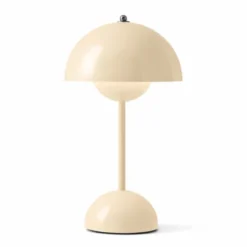 &tradition Flowerpot Portabel bordslampa VP9, Ivory, magnetisk laddare 33cm