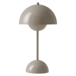 &tradition Flowerpot Portabel bordslampa VP9, Grey Beige, magnetisk laddare 33cm
