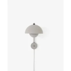 &tradition Flowerpot vägglampa VP8, Matt Light Grey