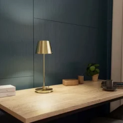 Herstal Gil il Grande bordslampa satin brass/sat brass