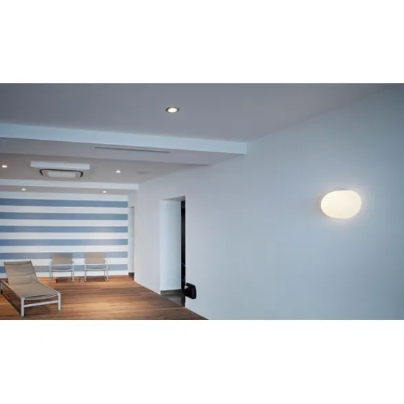 FLOS Glo-ball vägglampa, opalglas Ø33