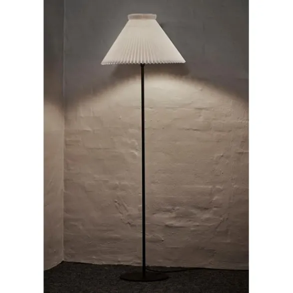 Le Klint Golvlampa LK334H Vit papper