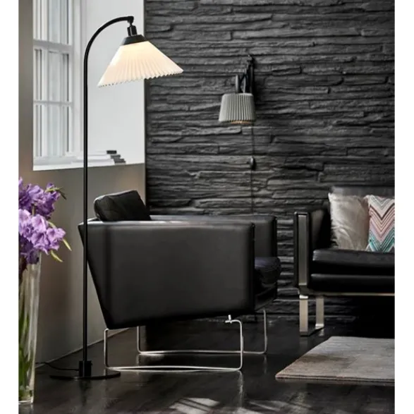 Le Klint 368 golvlampa, svart 142cm