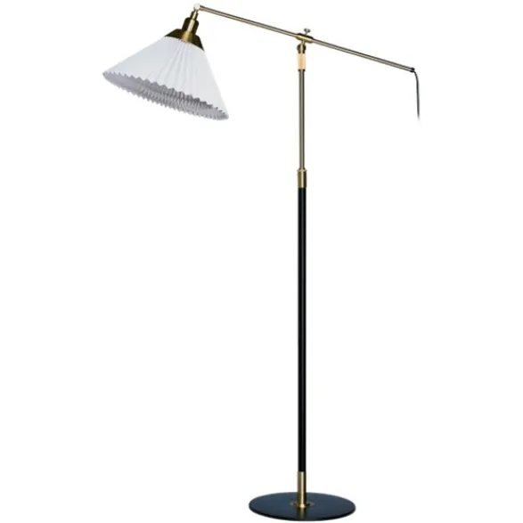 Le Klint 349 golvlampa, svart/mässing
