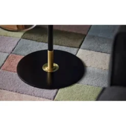 Le Klint 349 golvlampa, svart/mässing