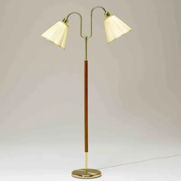 Armaturhantverk Gripsholm golvlampa, mässing/körsbär 145cm