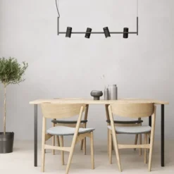 Herstal Holder linjär pendel 4 svart GU10