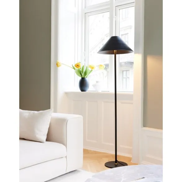 Halo Design Hygge golvlampa Ø40 Graphit svart