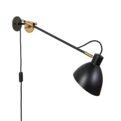 Konsthantverk KH#1 vägglampa med lång arm, svart/råmässing 55cm