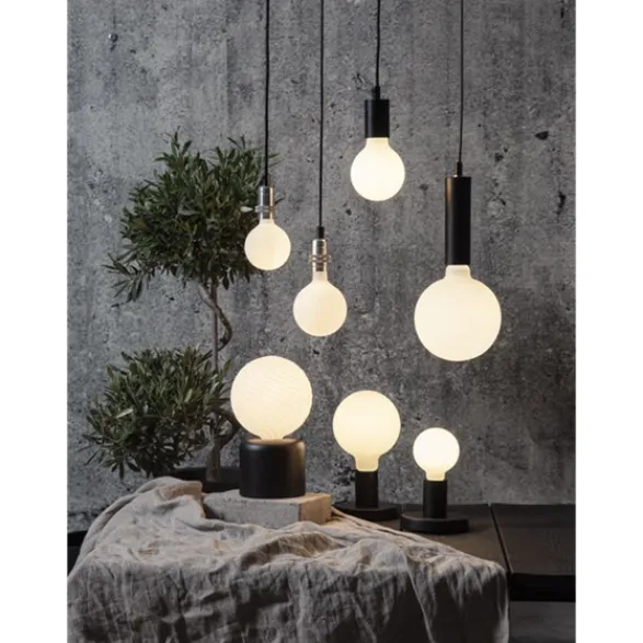 Star Trading LED-lampa E14 glob opal Double Coating, 1.5W dimbar
