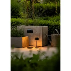 Konstsmide Lille bordslampa usb 2200K/2700K dimbar Svart