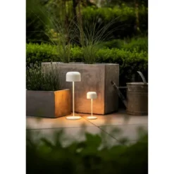 Konstsmide Lille bordslampa usb 2200K/2700K dimbar Vit