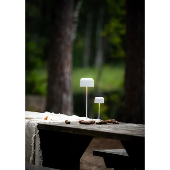 Konstsmide Lille mini bordslampa usb 2200K/2700K dimbar Vit