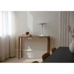 Umage Manta Ray bordslampa, White & Brass
