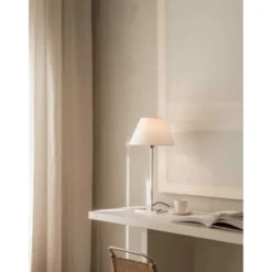 Watt & Veke Mika bordslampa Silver