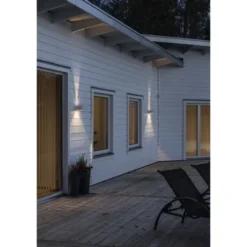 Konstsmide Modena vägglykta kvadrat vit